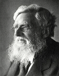 photoportrait of Alfred Russel Wallace in 1912