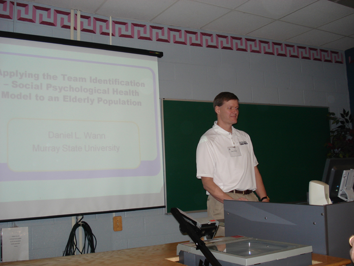 Dan Wann Presents at the 2009 Sport Psychology Forum