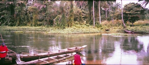 http://www.wku.edu/%7Ejohnston.njoku/arochukwu/azumini/2_002_2.jpg