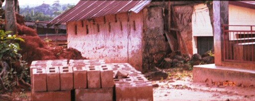A house beside the Eke Obo Agbagwu former slave market